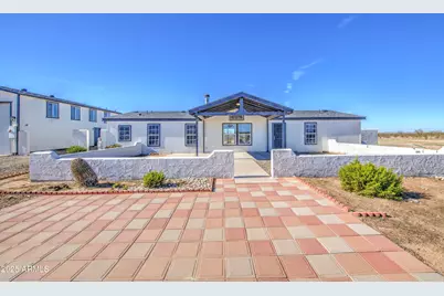 10962 N Locust Street, Florence, AZ 85132 - Photo 1