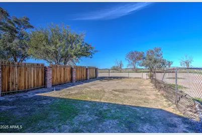 25450 W Clayton Road, Casa Grande, AZ 85193 - Photo 46