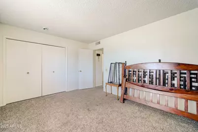 15658 N Lakeforest Drive, Sun City, AZ 85351 - Photo 14