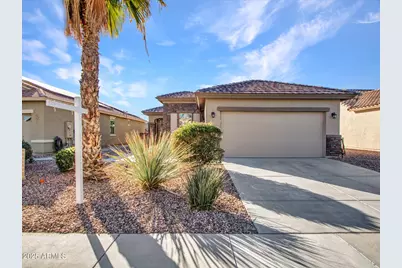 22585 W Moonlight Path, Buckeye, AZ 85326 - Photo 2