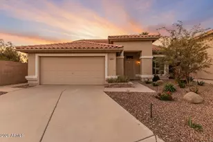 2892 W Gail Dr, Chandler, AZ 85224 - Photo 2