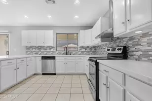 43317 W Wallner Dr, Maricopa, AZ 85138 - Photo 10