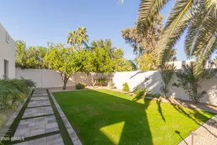 8713 N 80th Pl, Scottsdale, AZ 85258 - Photo 42