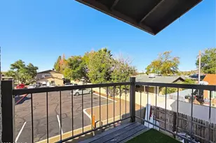 10820 N 16th Ave, Phoenix, AZ 85029 - Photo 10
