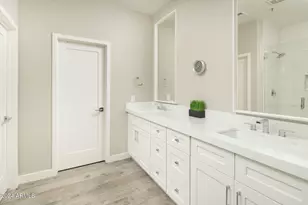 8918 E Maple Dr, Scottsdale, AZ 85255 - Photo 10