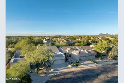 8918 E Maple Drive, Scottsdale, AZ 85255 - Photo 14