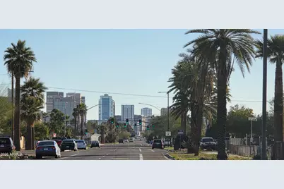 2438 W Jefferson Street, Phoenix, AZ 85009 - Photo 2
