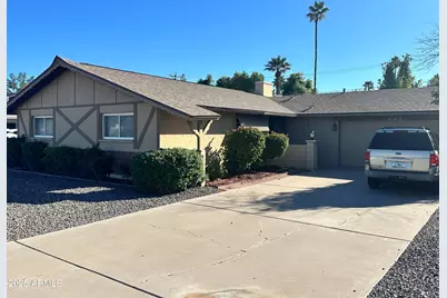 221 E Ellis Drive, Tempe, AZ 85282 - Photo 1