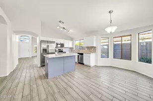 16343 N Oachs Dr, Surprise, AZ 85374 - Photo 12