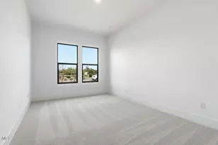 663 E Grayling Rd, San Tan Valley, AZ 85140 - Photo 16