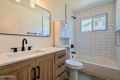 2028 S College Avenue, Tempe, AZ 85282 - Photo 16