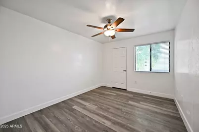 3065 N 67th Avenue #215, Phoenix, AZ 85033 - Photo 18