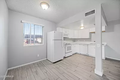 3445 E Earll Drive #1, Phoenix, AZ 85018 - Photo 6