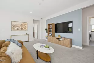 8038 W Royal Palm Rd, Peoria, AZ 85345 - Photo 18