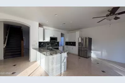 46159 W Amsterdam Road, Maricopa, AZ 85139 - Photo 2