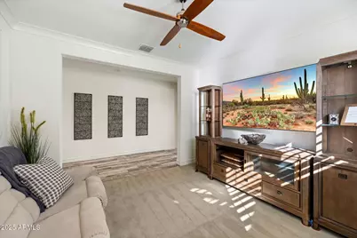 15619 N 109th Avenue, Sun City, AZ 85351 - Photo 4