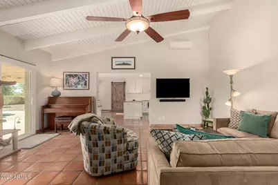 6739 E Hearn Road, Scottsdale, AZ 85254 - Photo 4