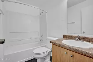 2234 W Hazelwood St, Phoenix, AZ 85015 - Photo 22