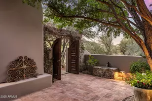 8300 E Dixileta Dr, Scottsdale, AZ 85266 - Photo 10