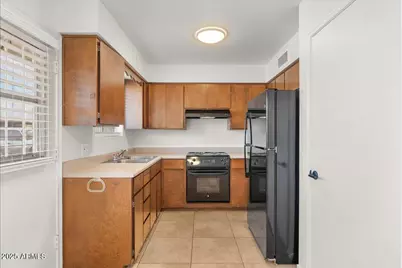 6438 E Butte Street #3, Mesa, AZ 85205 - Photo 10