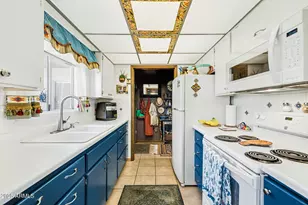 13709 N 98th Ave, Sun City, AZ 85351 - Photo 16