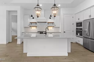 4412 N 203rd Dr, Buckeye, AZ 85396 - Photo 4