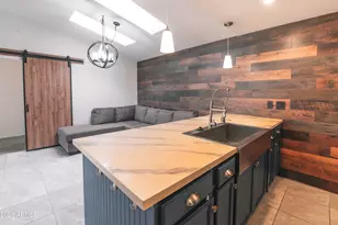 8140 N 107th Ave, Peoria, AZ 85345 - Photo 6