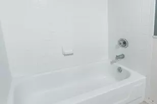 8140 N 107th Ave, Peoria, AZ 85345 - Photo 16