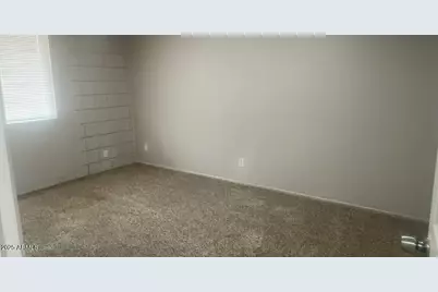 2034 W Cactus Road #C, Phoenix, AZ 85029 - Photo 8