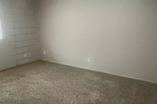 2034 W Cactus Rd, Phoenix, AZ 85029 - Photo 8