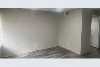 2034 W Cactus Road #C, Phoenix, AZ 85029 - Photo 4