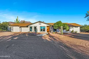 1291 S Red Rock Ct, Apache Junction, AZ 85119 - Photo 4