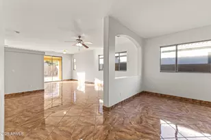 11185 W Coronado Rd, Avondale, AZ 85392 - Photo 16