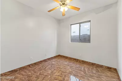 11185 W Coronado Road, Avondale, AZ 85392 - Photo 10