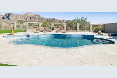 103 S Sixshooter Road S, Apache Junction, AZ 85119 - Photo 2