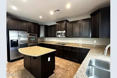 11053 E Roselle Avenue, Mesa, AZ 85212 - Photo 10