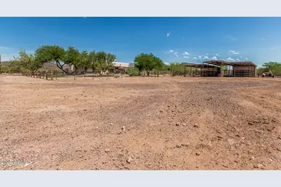 2319 E Cavalry Road, New River, AZ 85087 - Photo 42