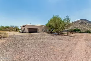 2319 E Cavalry Rd, New River, AZ 85087 - Photo 4