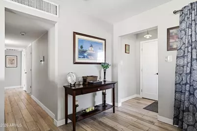 3002 E Mitchell Drive, Phoenix, AZ 85016 - Photo 6