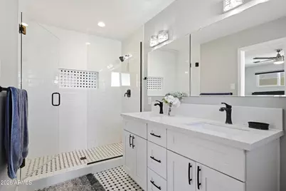 3002 E Mitchell Drive, Phoenix, AZ 85016 - Photo 24