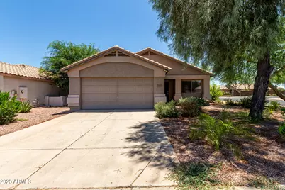 13861 W Elm Street, Surprise, AZ 85374 - Photo 1