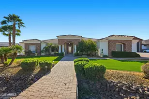 18131 W Palo Verde Ct, Litchfield Park, AZ 85340 - Photo 2