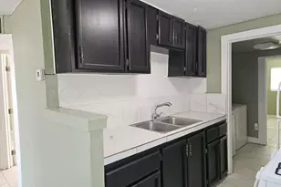 725 W Southgate Ave, Phoenix, AZ 85041 - Photo 6