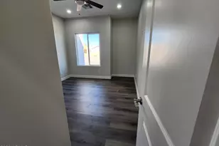 13564 S Durango Rd, Arizona City, AZ 85123 - Photo 14