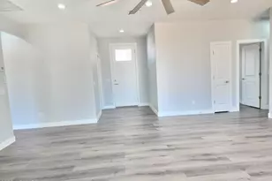 13564 S Durango Rd, Arizona City, AZ 85123 - Photo 20