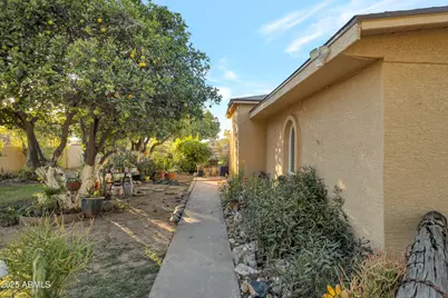 5040 W Steinway Drive, Laveen, AZ 85339 - Photo 10