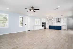 25822 N 20th Ln, Phoenix, AZ 85085 - Photo 4