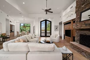 9889 E Hidden Valley Rd, Scottsdale, AZ 85262 - Photo 6