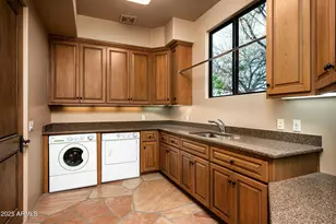 9889 E Hidden Valley Rd, Scottsdale, AZ 85262 - Photo 34