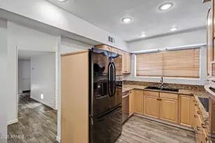 4014 W Purdue Ave, Phoenix, AZ 85051 - Photo 14